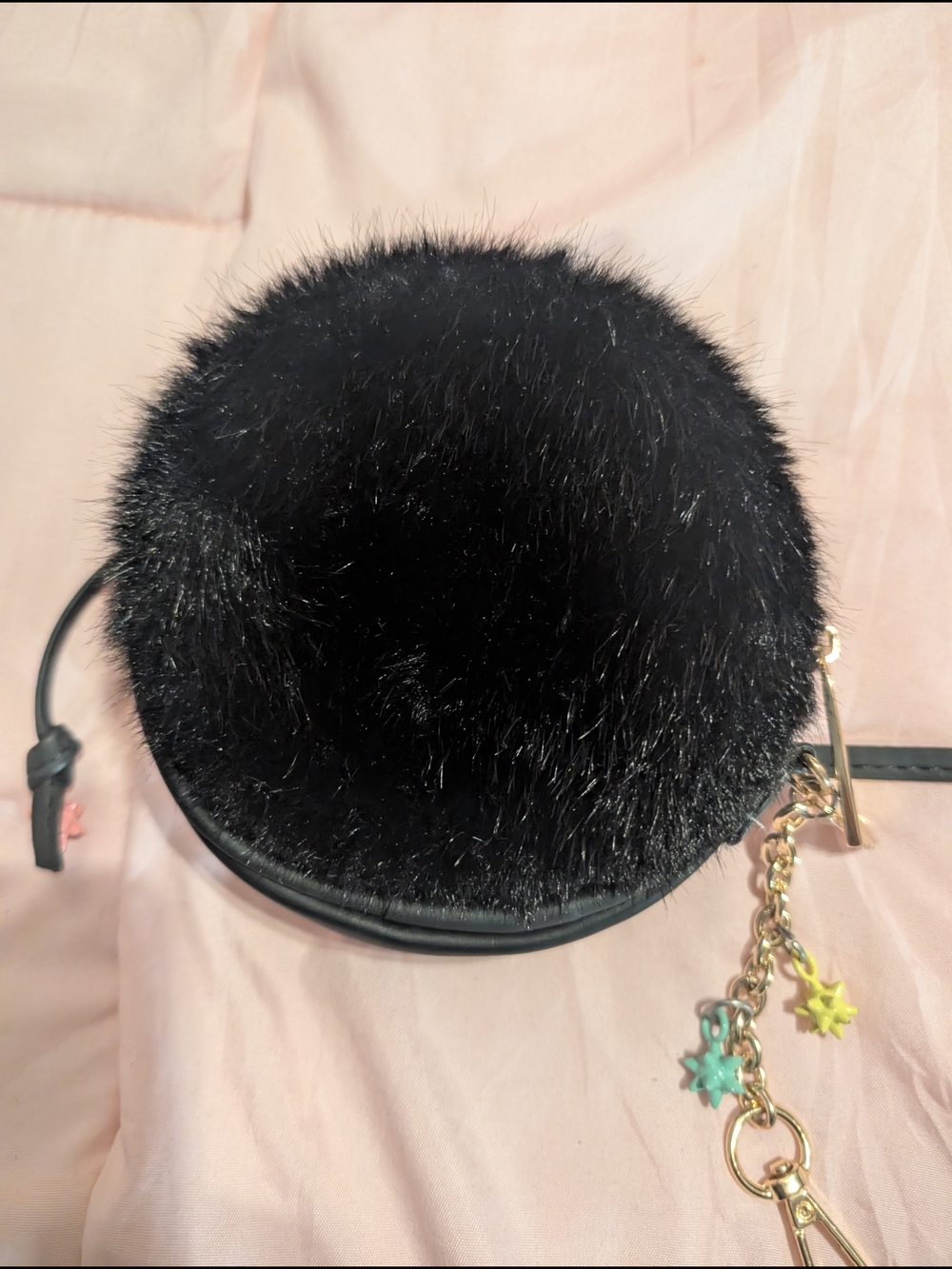 Cute Black Furry Eye Wristlet Clutch - Picture 6 of 10